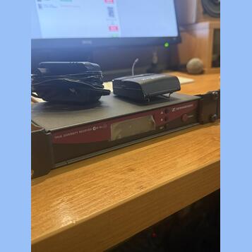 Prodám vysílačku Sennheiser EW-100 G2.