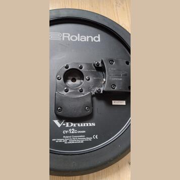 Roland CY-12C Crash.