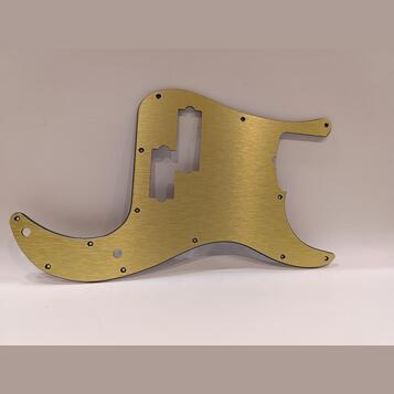 Pickguard pre basgitaru