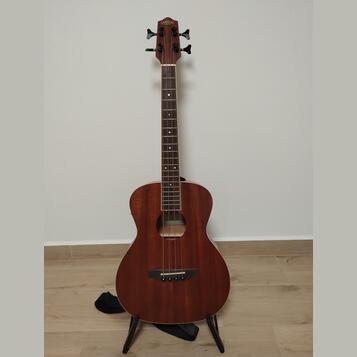 Basové ukulele Lanikai MA-EBU