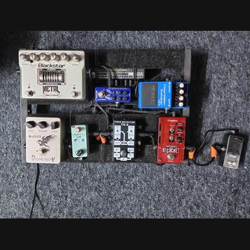 Pedal board