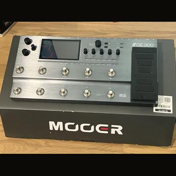 Mooer GE 300 