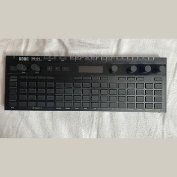 Korg SQ-64