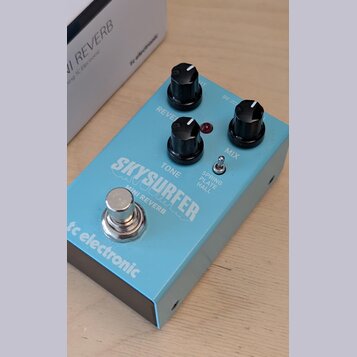 TC Skysurfer mini reverb