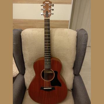 Taylor GS mini e-mahagony
