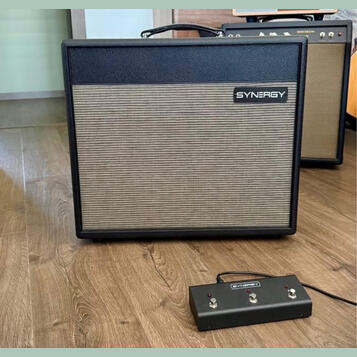 lampove kombo Synergy Syn 30 s modulom Friedman Deluxe HBE