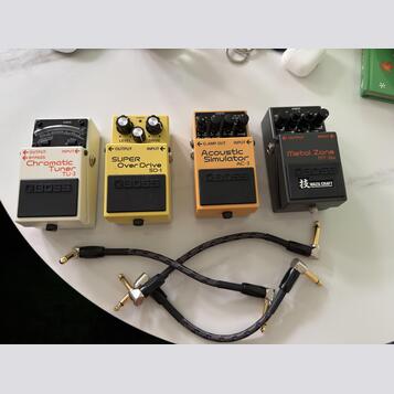Prodám kytarový efekty BOSS - acoustic simulator