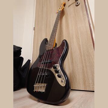 Squier Classic Vibe 60s Jazz Bass
