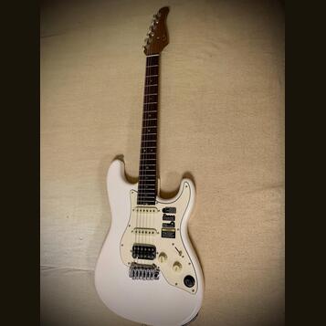 MOOER GTRS Standard 800 Elektrická kytara 