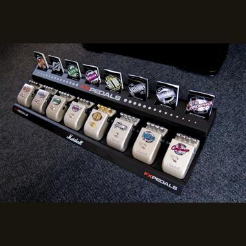 Koupím Marshall pedal board PB8