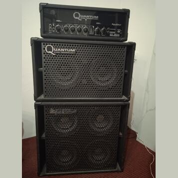 Quantum 600 hlava,4x10 a 2x10