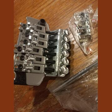 Komplet tremolo typ Floyd Rose