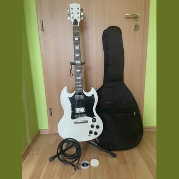 Kytara SG + příslušenství