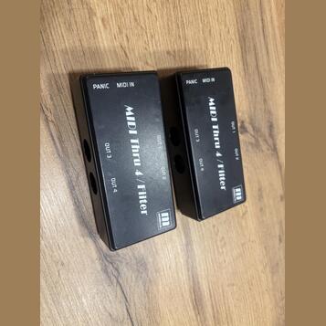 2 x thru box - MIDI TECH thru4