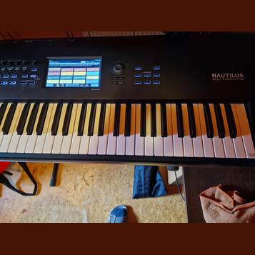 Korg Nautilus 61