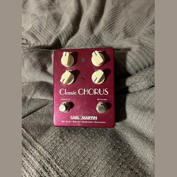Carl Martin Classic Chorus