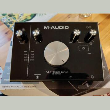 M-Audio M-TRACK 2X2