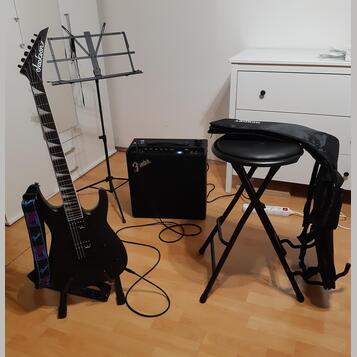 Prodám el. kytaru + vybavení, v perfektním stavu
