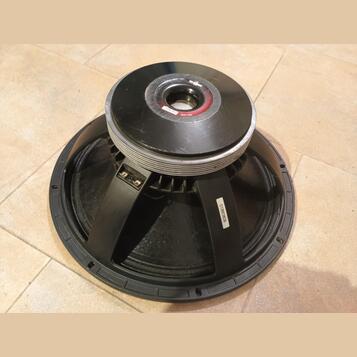 Prodám reproduktor B&C 18 PZB100-4