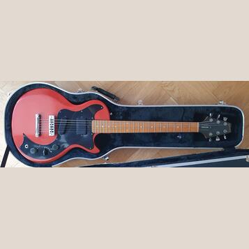 Vzácná kytara Gibson Marauder 1981