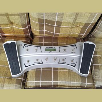 PEAVEY SANPERA 2 SLAPKA NA OVLADANI EFEKTU