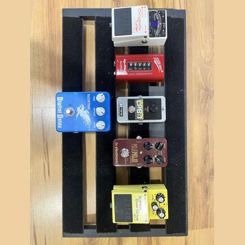 PedalBoard/Red Box + různé efekty