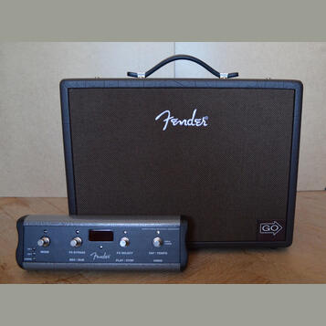 KOMBO pro akustiku Fender Acoustic Junior GO + pedál
