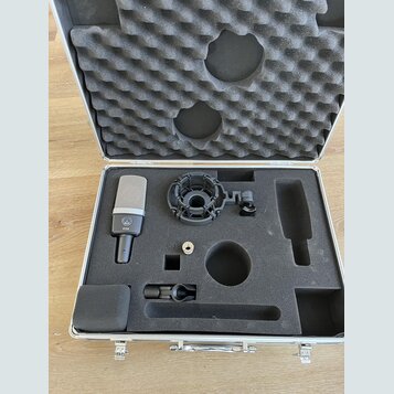 mikrofon AKG C214