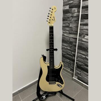 Prodám limitovanou edici kytary FENDER Stratocaster FSR Aero
