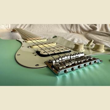 Fender American Performer Strat HSS USA – Satin Surf Green