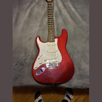 Levoruký stratocaster Jay truser