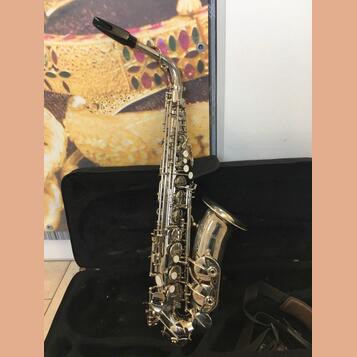 Saxofon Stewart Ellis