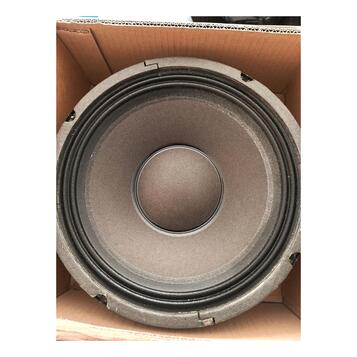 10"repra z boxu Marshall 150W 4 ohm.