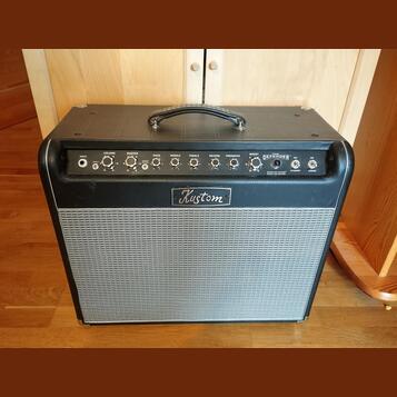 celolampové kombo KUSTOM Defender 112 - 50W