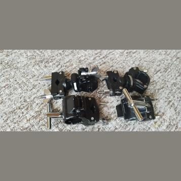 Multiclampy.