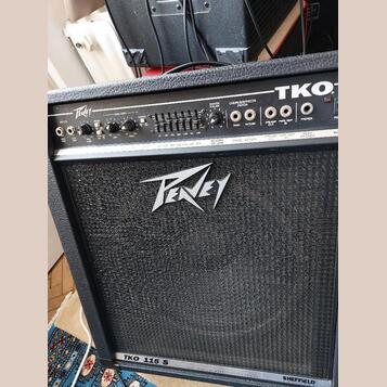 Basové kombo PEAVEY TKO   115 S - orig.  U.S.A. 