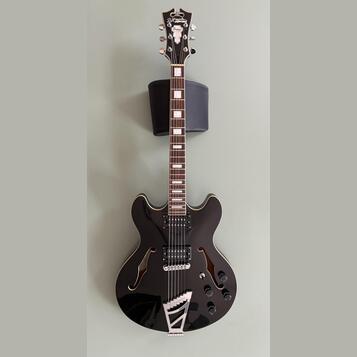 D'Angelico Premier DC (335 style)
