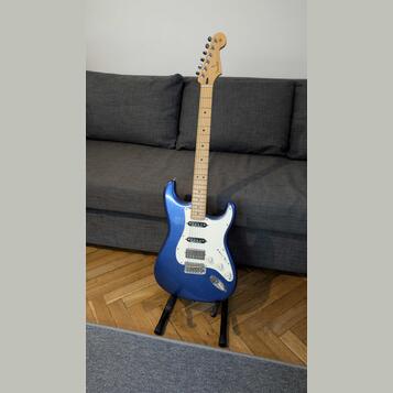 Fender Limited Edition Player Stratocaster HSS Daytona Blue