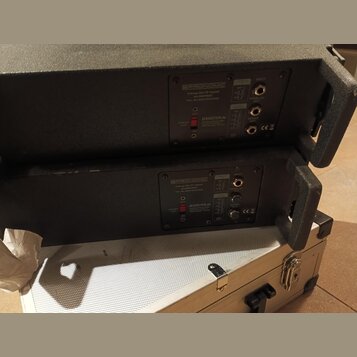 Prodám reproduktor Pronomic V-Array 204