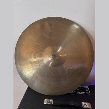 Vintage Avedis Zildjian 18" (70. léta) 