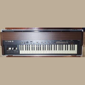 Roland VK-8 + case Thon
