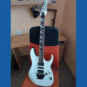 Kytara Ibanez 350 DXZ 