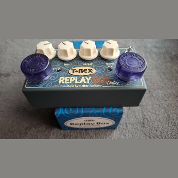 T-rex REPLAY BOX