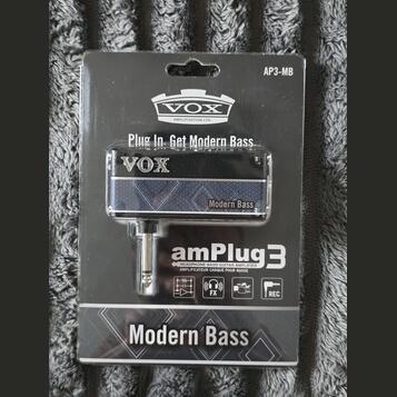 Baskytarový amp- Vox amPlug3