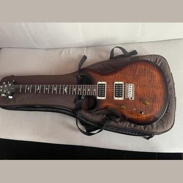 PRS SE Custom 24 – levoruká Gold Burst Black 