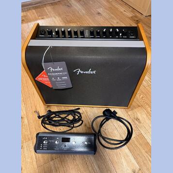 COMBO FENDER ACOUSTIC 100 + FOOTSWITCH - STAV JAKO NOVÉ