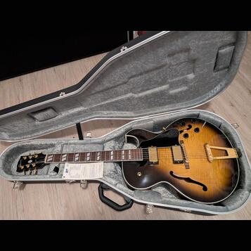 Gibson ES-175D