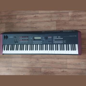 Yamaha MOXF8
