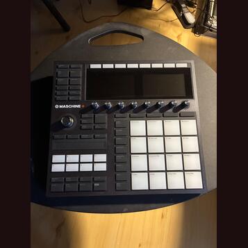 Groovebox MACHINE +