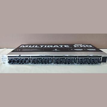 Behringer XR4400 MULTIGATE